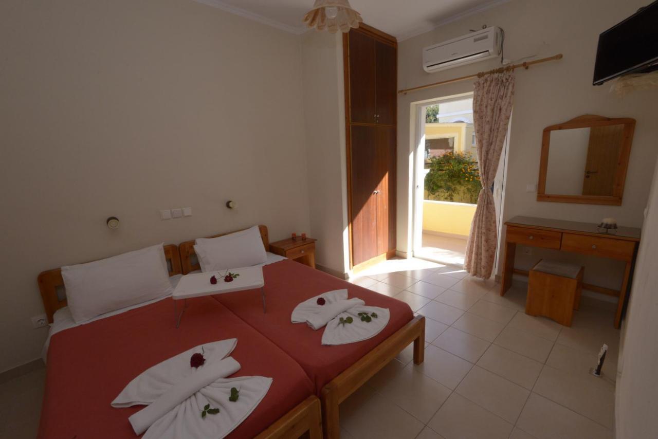 John Apartments First Floor Roda (Corfu) Exterior foto