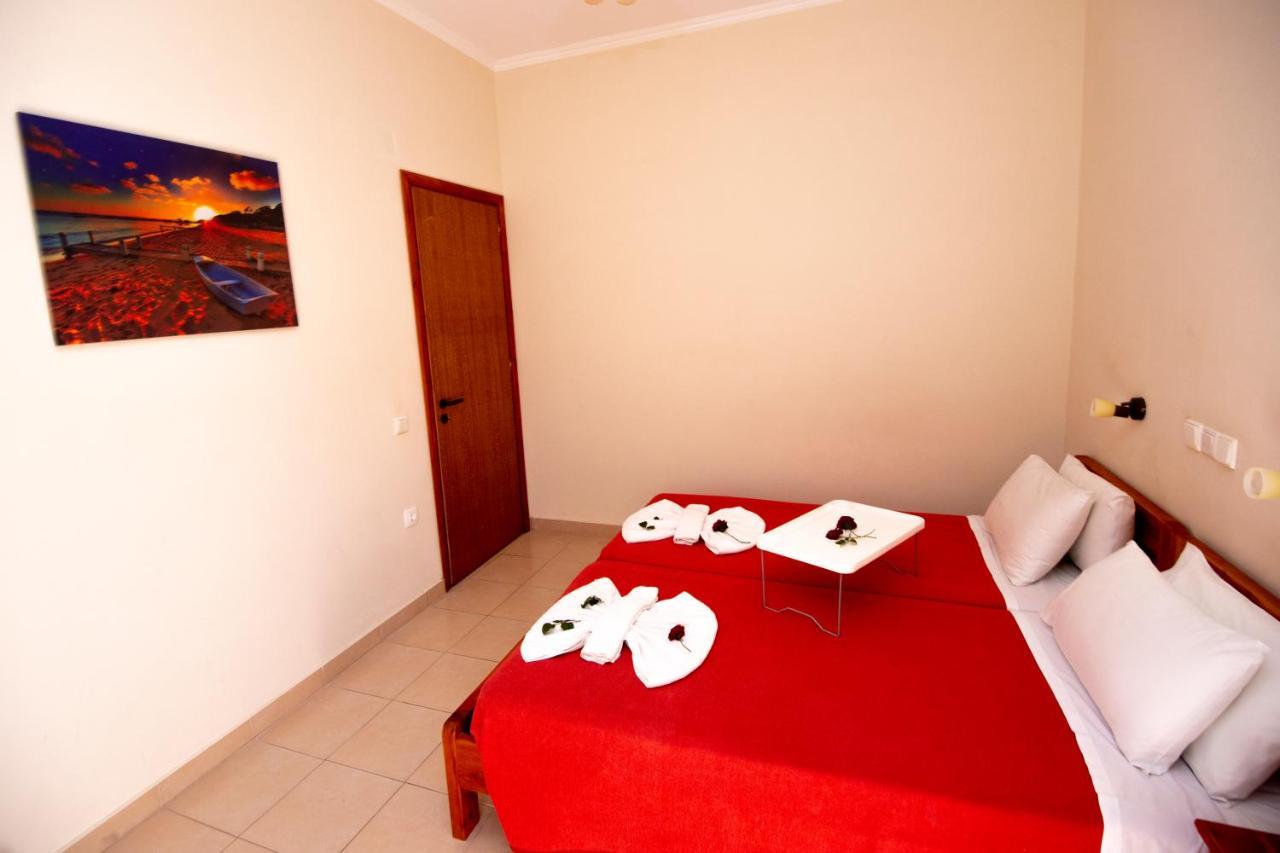 John Apartments First Floor Roda (Corfu) Exterior foto