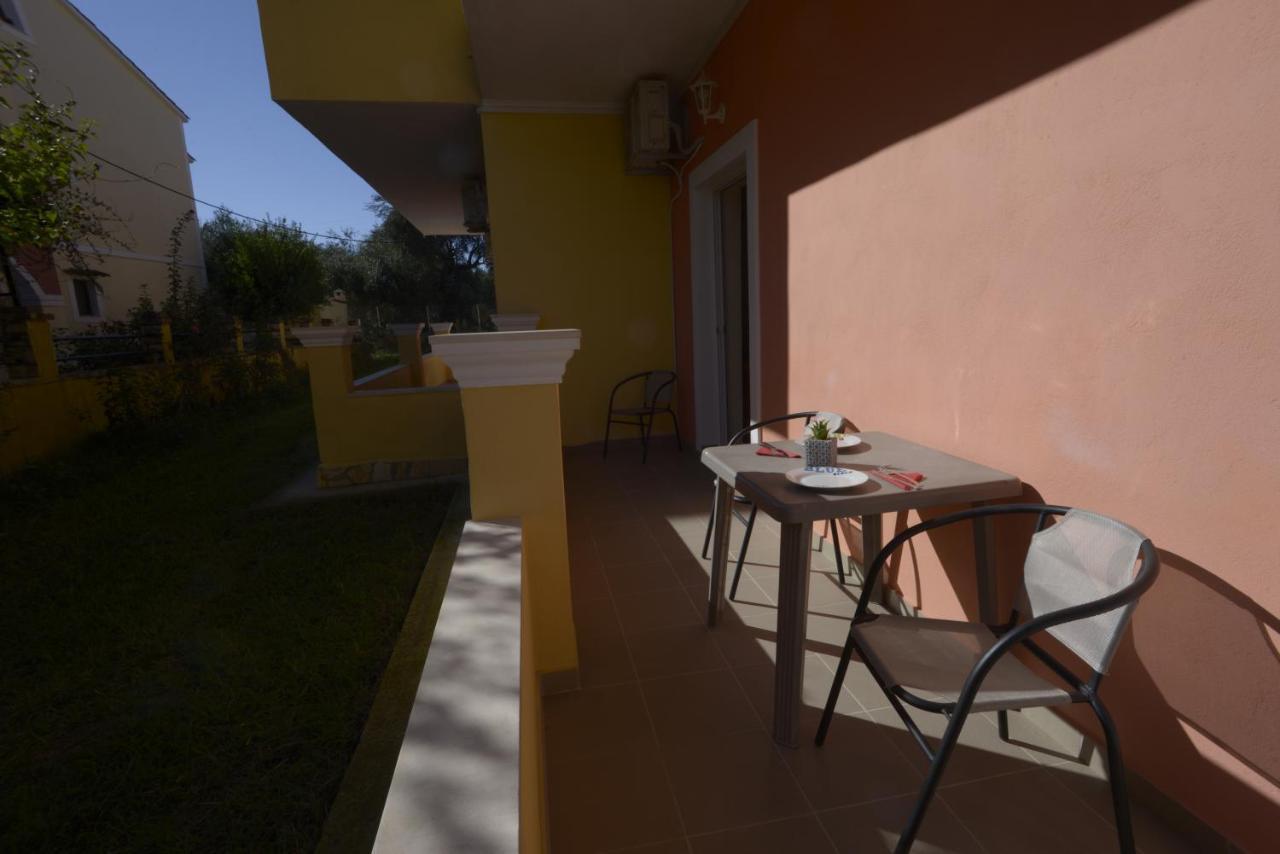 John Apartments First Floor Roda (Corfu) Exterior foto